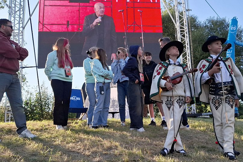 Brodnica. Wielkie tłumy nad Niskim Brodnem. Było co podziwiać! [ZDJĘCIA]