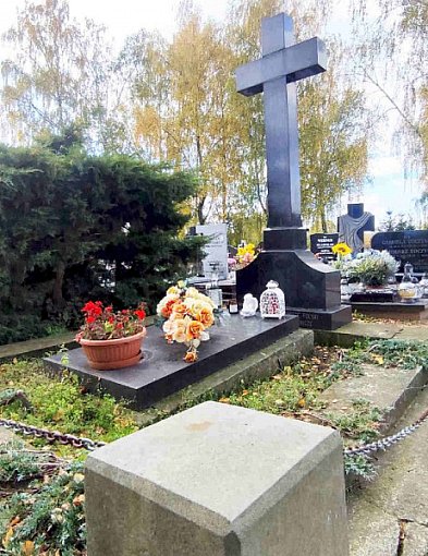 Starosta i minister spoczywający w Mszanie zmarł w niezwykłych okolicznościach-29129858