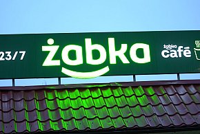 Oferta Żabki wywołała burzę w sieci. Klienci komentują, sieć tłumaczy-29316714