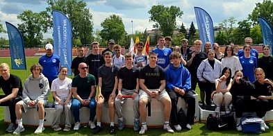 Brodnica. Znakomity występ młodych lekkoatletów w Inowrocławiu!-29317025