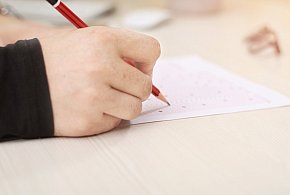 To zaważy na przyjęciu do szkoły średniej. Uczniowie już liczą punkty-29317293