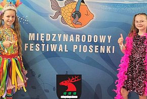 Festiwalowe sukcesy uczennic szkoły z Brzozia!-29317603