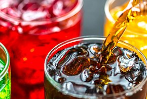 Polacy mocno dostaną po kieszeni. Alkohol i słodkie napoje zdrożeją-29317646