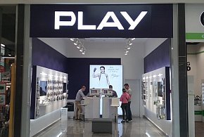 Potężna kara dla Play. Sieć ma zwrócić klientom pobrane środki-29318369