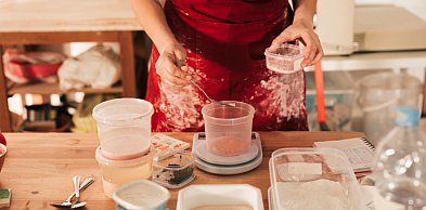 Jak swoją pasję do produkcji świec przerobić na mały biznes?