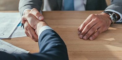 Jak przygotować firmę do współpracy z faktorem