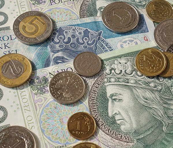 Rząd zmienia zasady wypłat wynagrodzeń. Firmy czeka nowy obowiązek-29318378