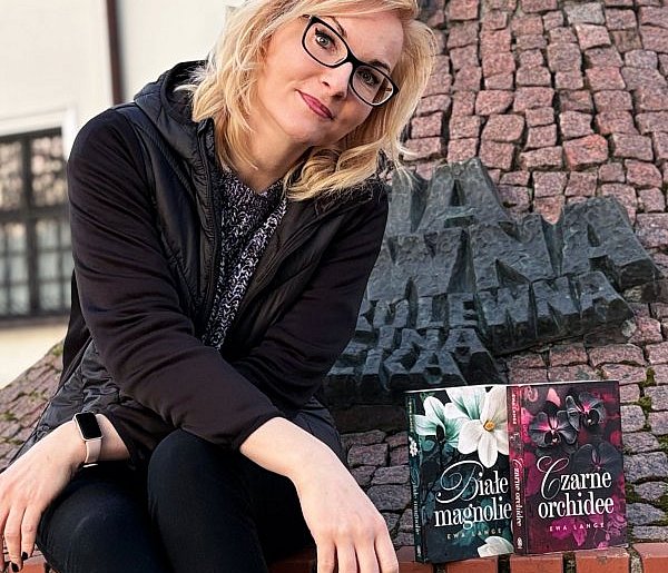 Brodnica. Spotkanie autorskie Ewy Lange i promocja "Białych magnolii"
