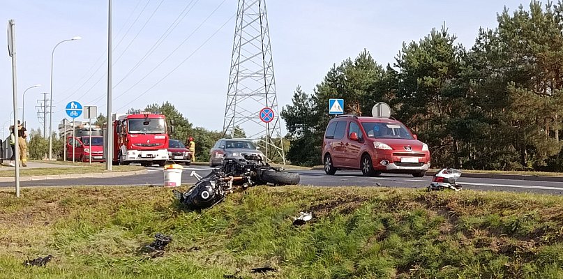 Brodnica. 38-letni motocyklista zderzył się z samochodem, gdy ten skręcał - 29317876