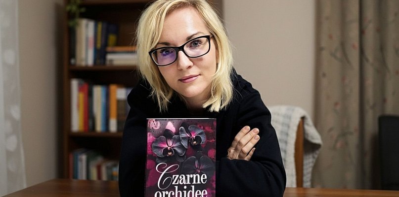 Zawodowo zajmuje się analizą liczb, po godzinach pisze powieści - 29318019