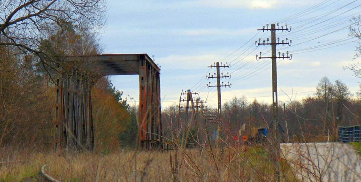 Fot. Krzysztof Cedro. Most kolejowy przez Drwęcę w Nowym Dworze na szlaku do Działdowa