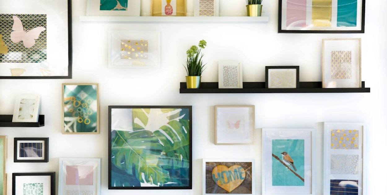 Jak dobierać dodatki do wnętrza, żeby wyglądało spójnie i przytulnie?