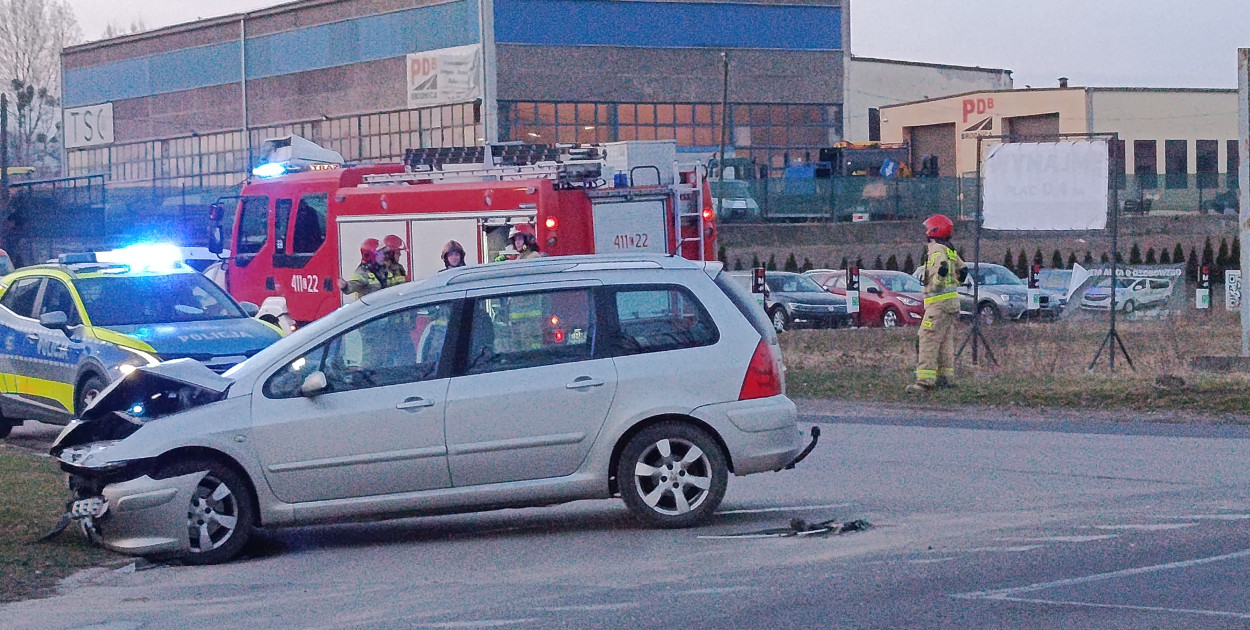 Kolejna kolizja na ulicy Sikorskiego. Po przebudowie będzie tu bezpieczniej